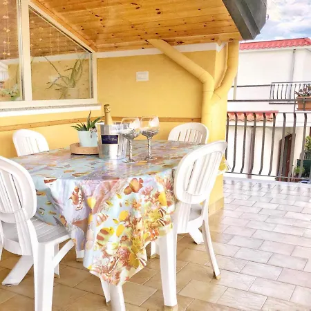 Tiziana Apartment Giardini Naxos Exterior photo