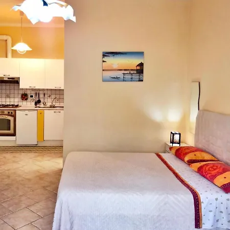 Tiziana Apartment Giardini Naxos Exterior photo